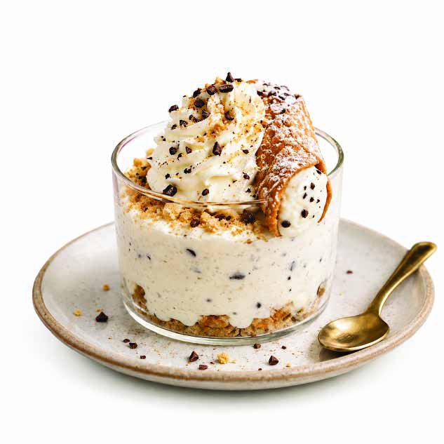 Velvet cannoli cup